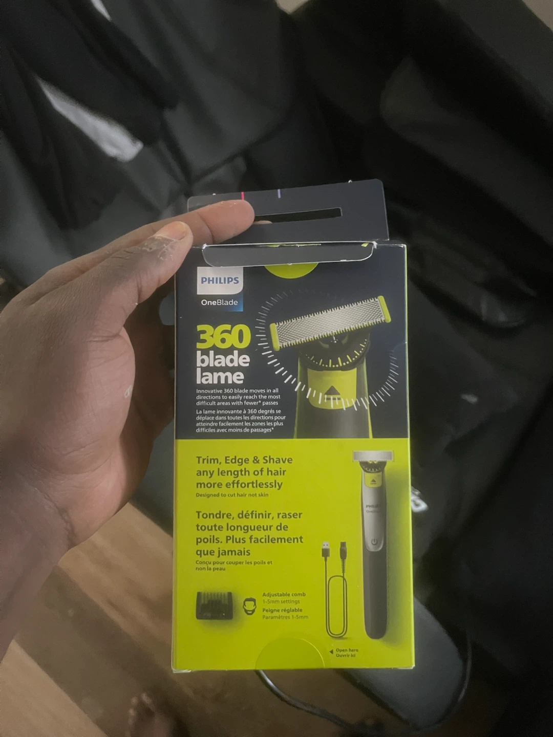 Philips OneBlade Hybrid Stubble Trimmer & Shaver - photo 2