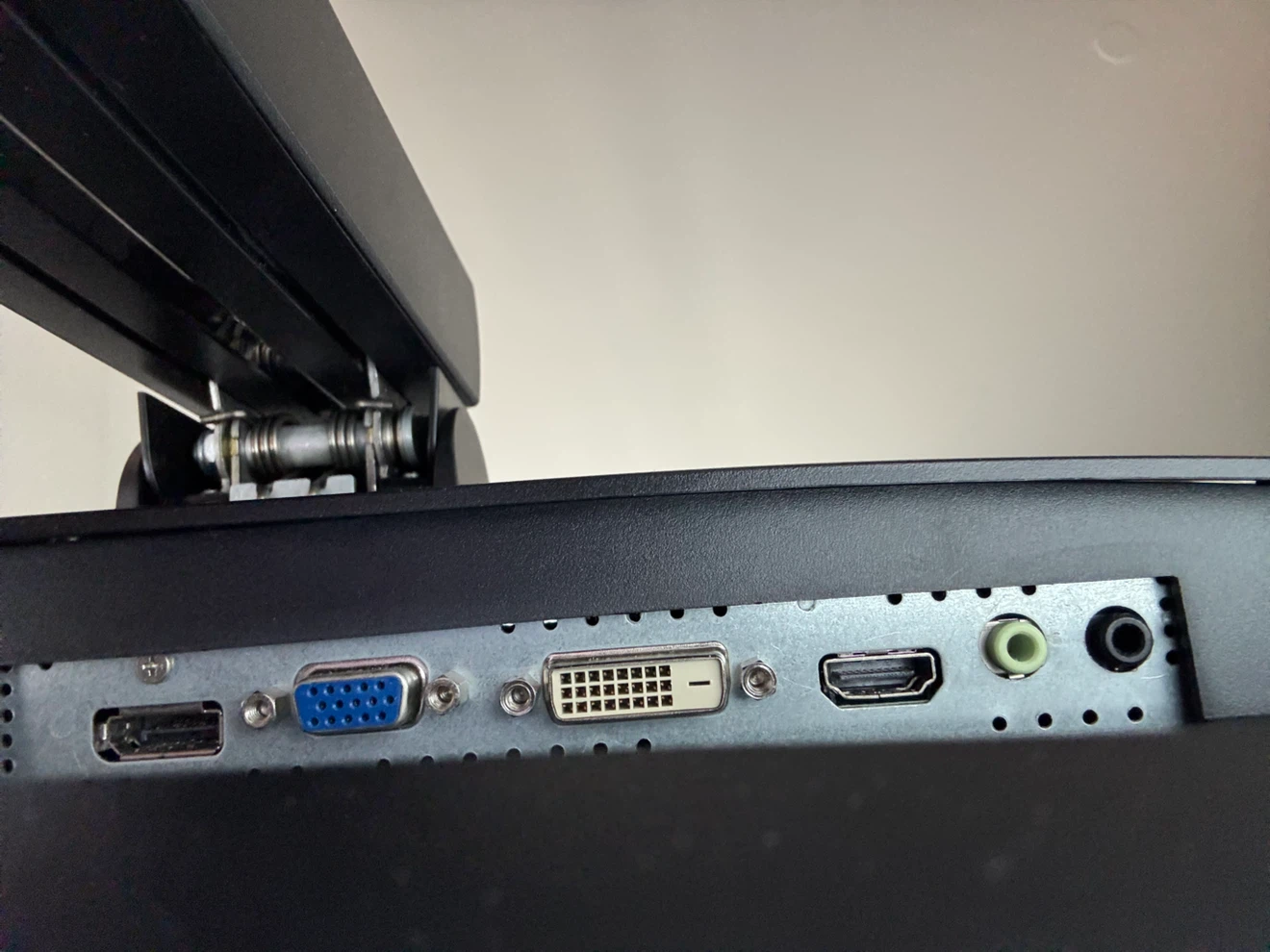 ASUS PB278Q LCD Monitor - photo 2