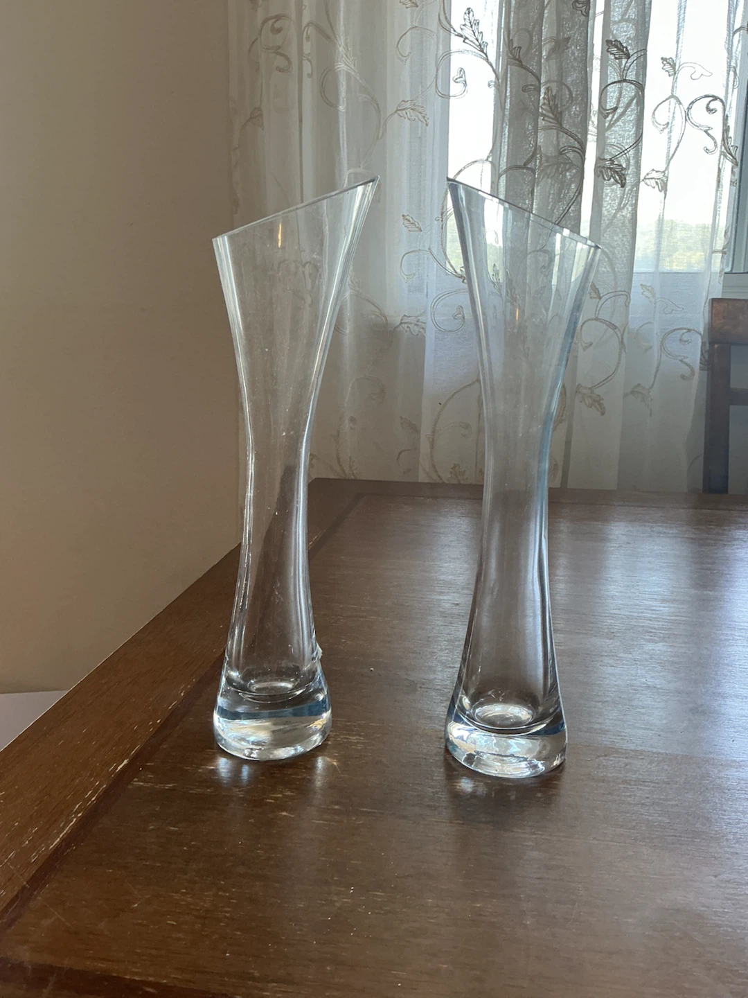 Set of 2 Clear Glass Bud Vases