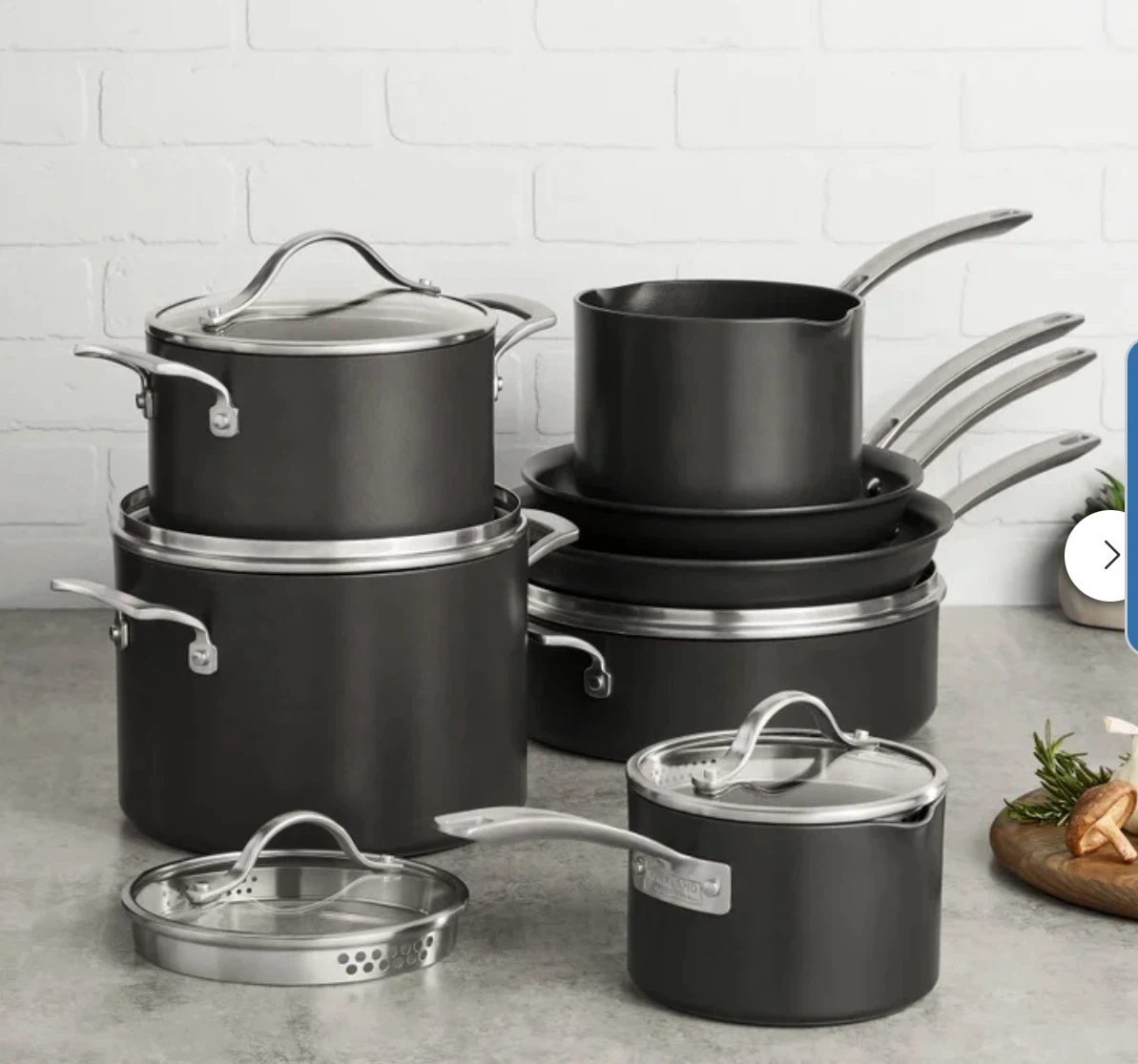 Kirkland Signature Nonstick Saucepan with Lid