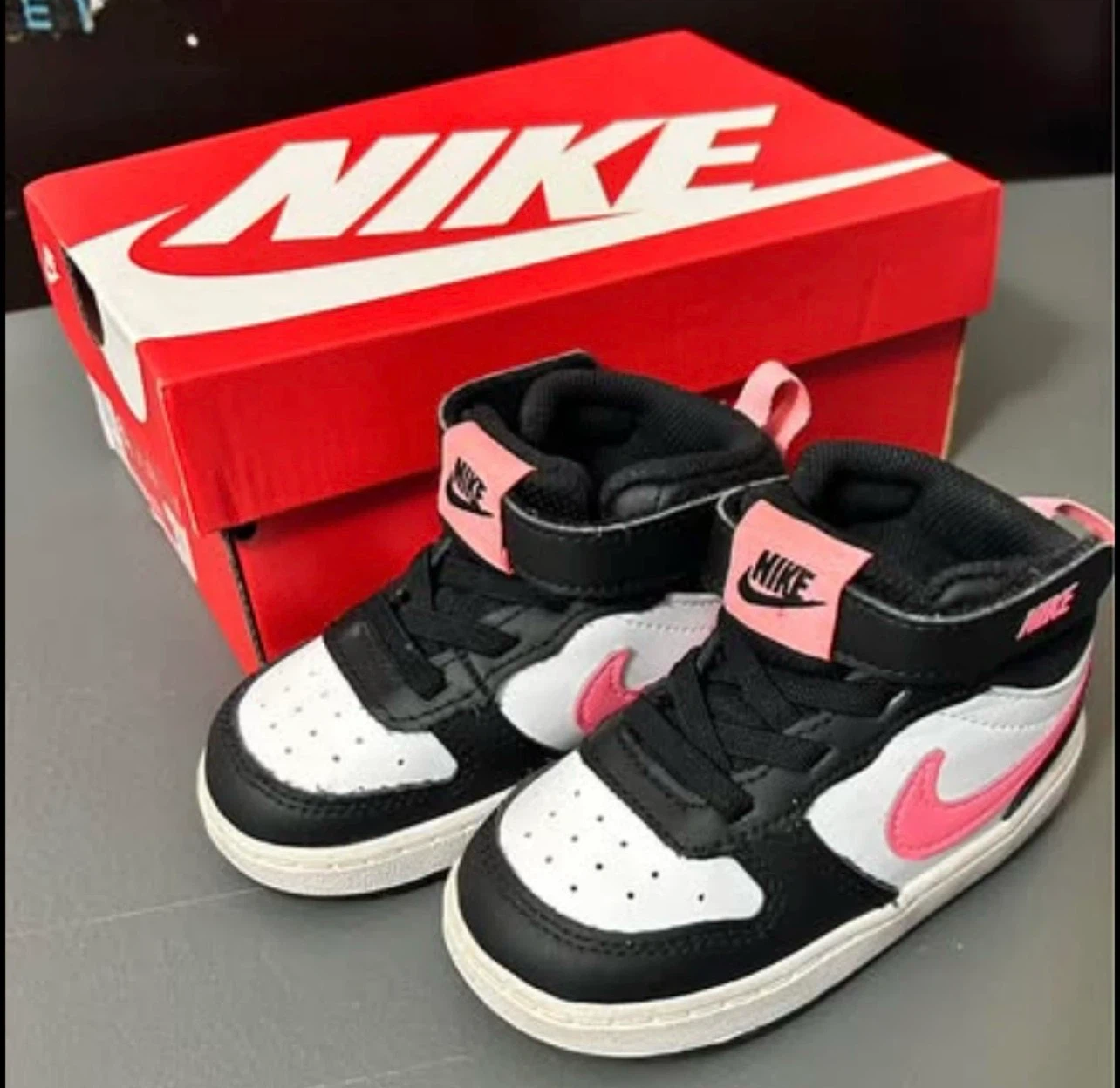 Toddler Nike shoes