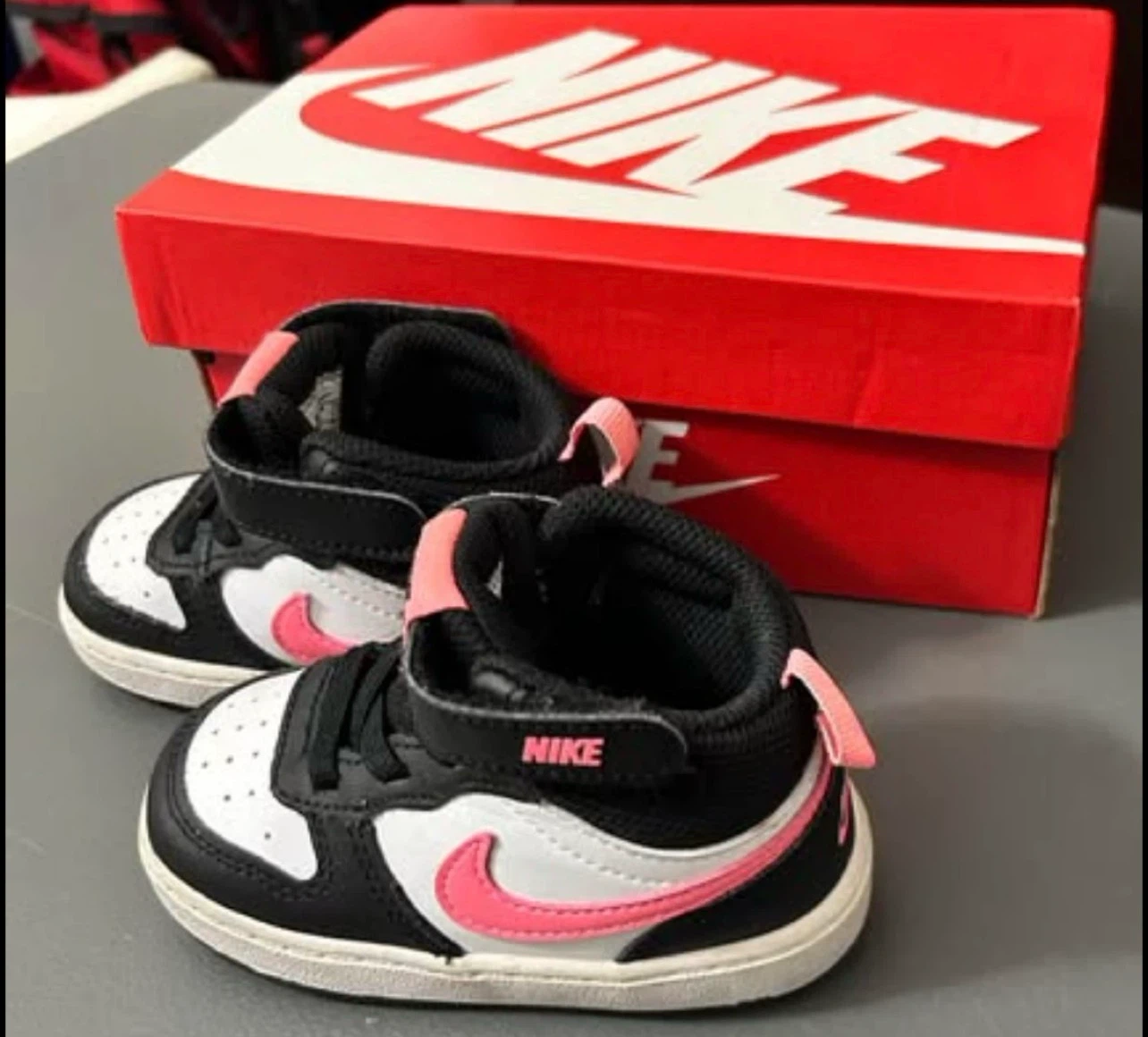 Toddler Nike shoes - photo 2