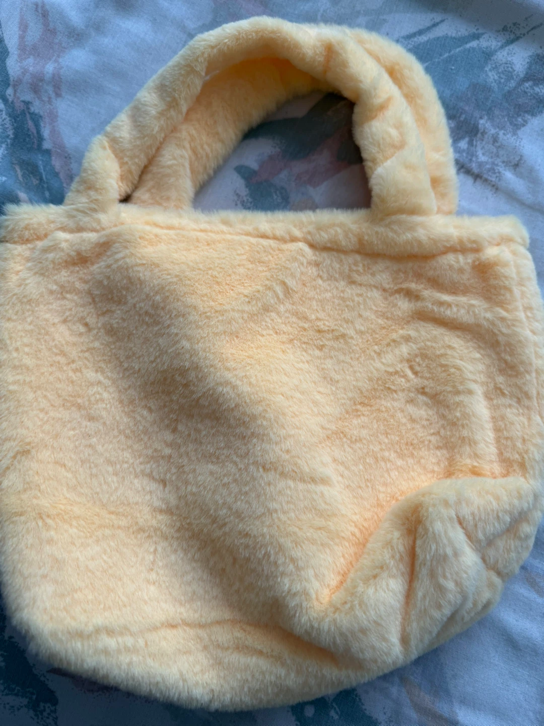 Winnie the Pooh Fuzzy Tote Bag - photo 2