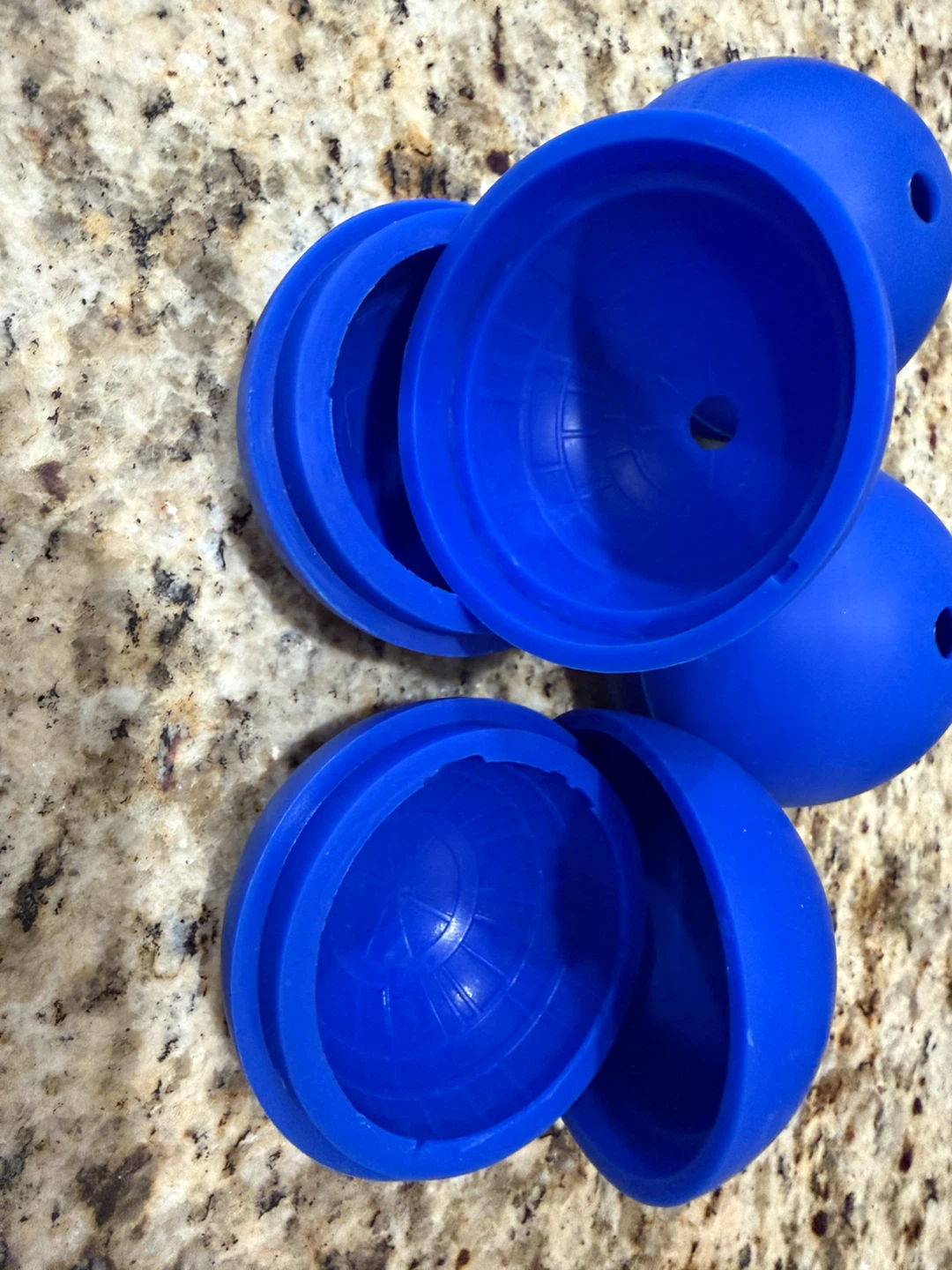 Star Wars Death Star Ice Molds - photo 2