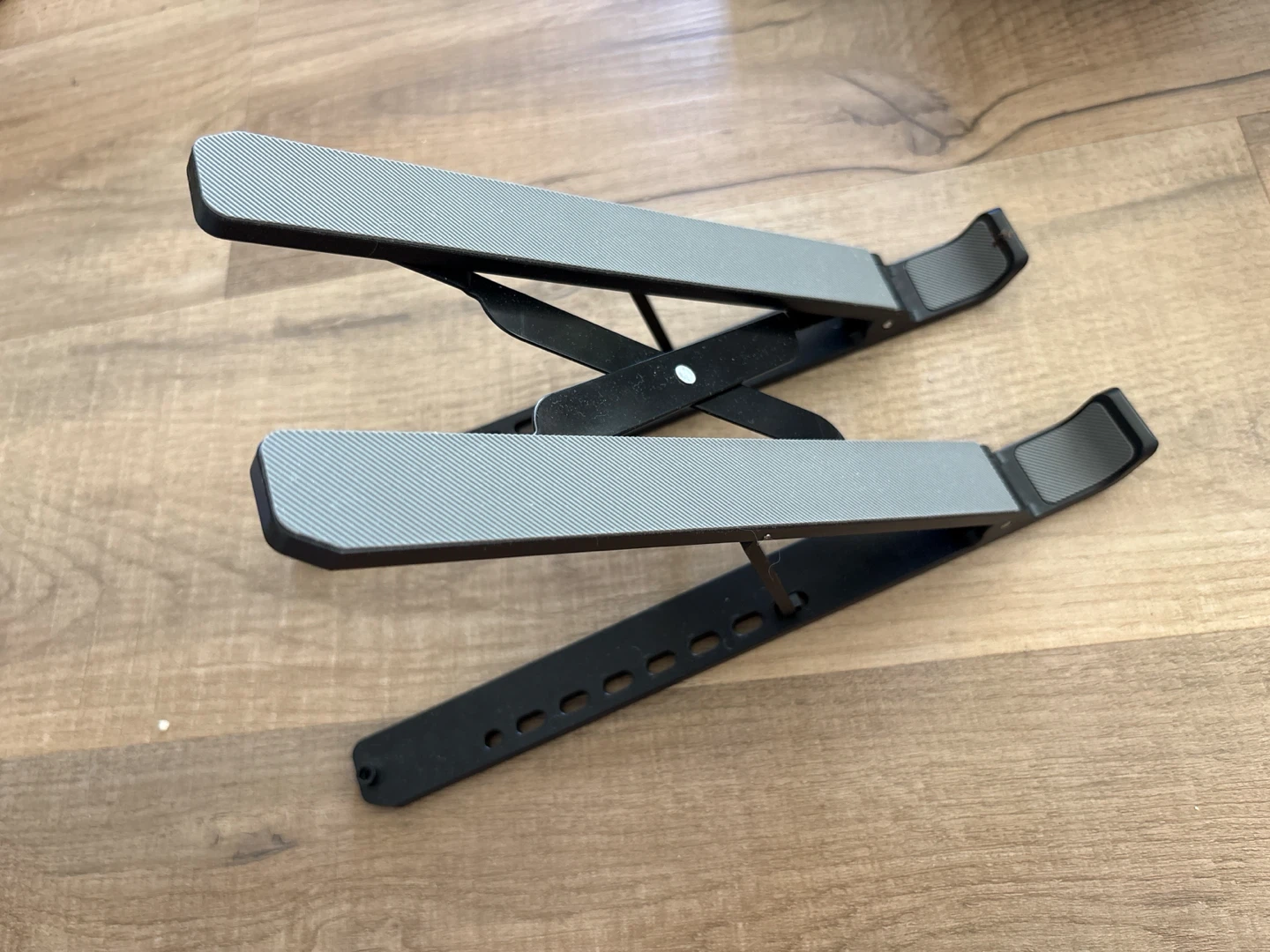 Adjustable Laptop tablet Stand