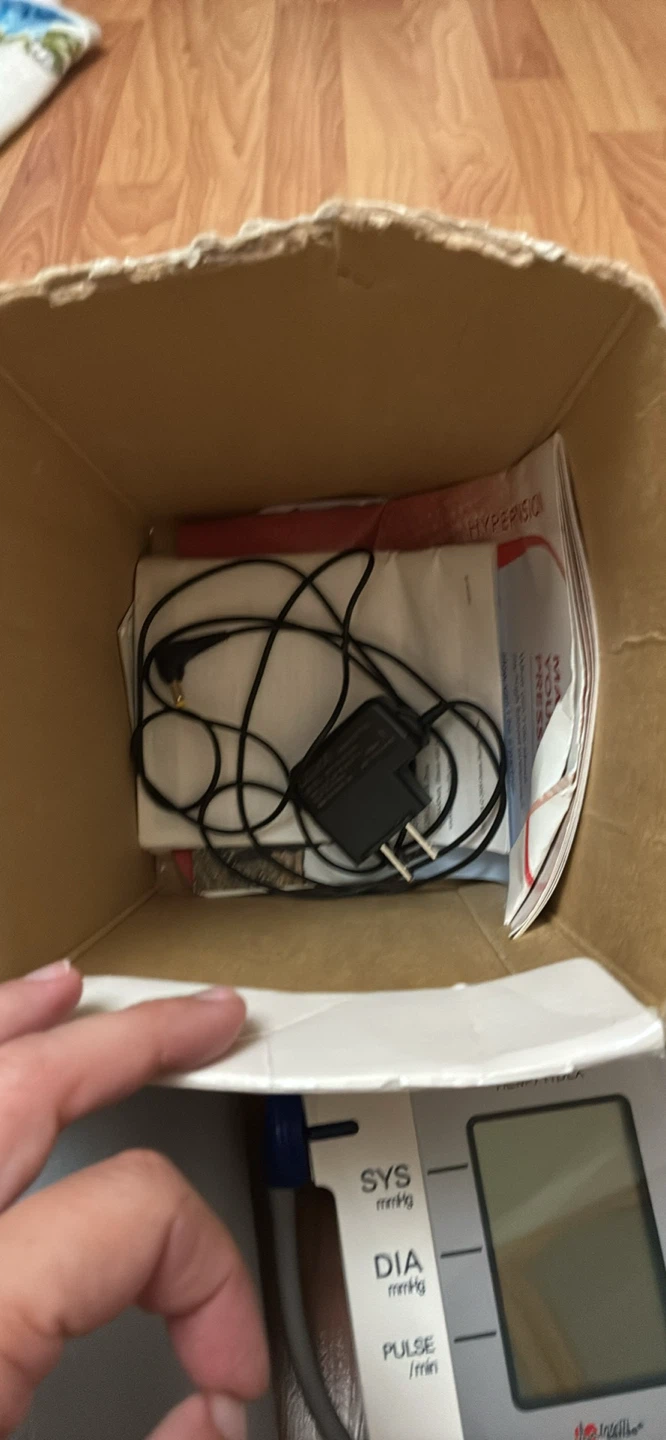 Blood pressure monitor. - photo 4