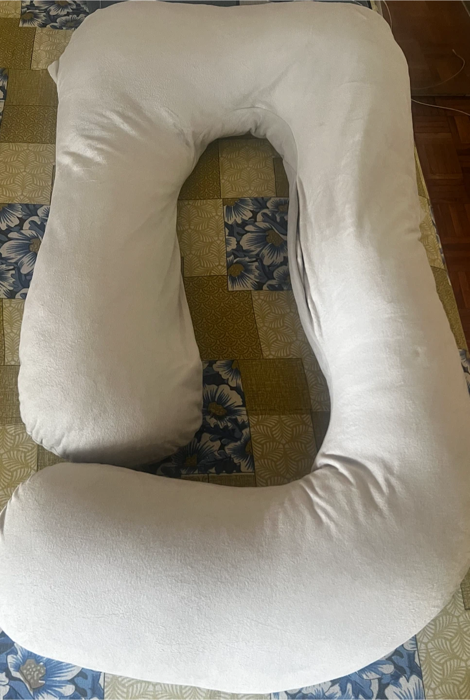 U-Shaped pregnancy Pillow - photo 2