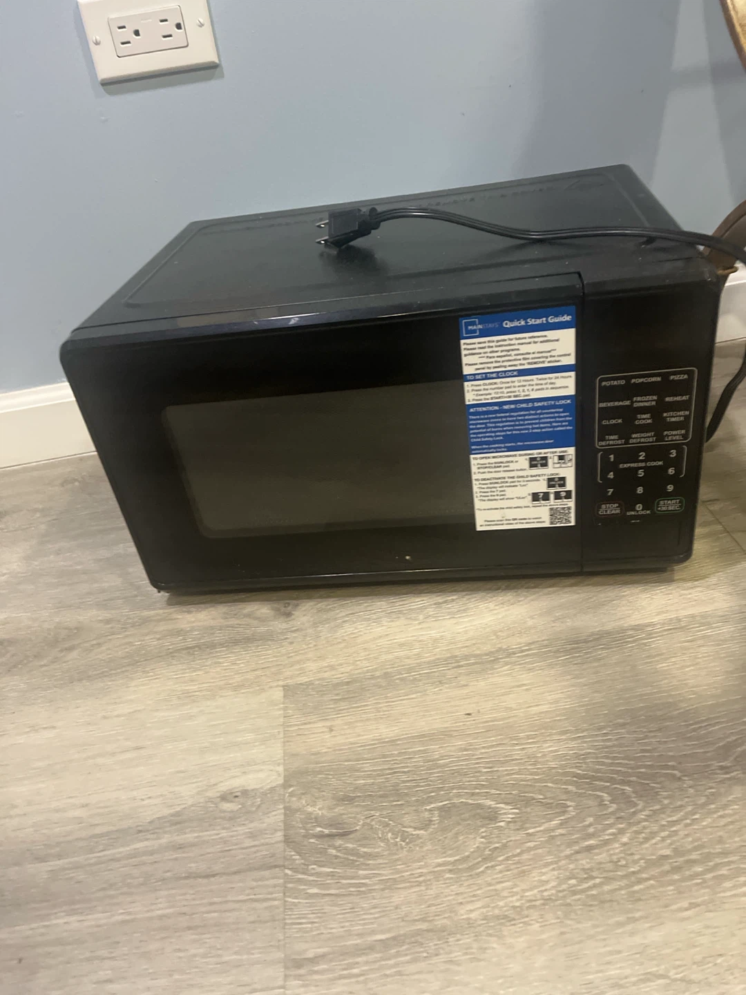 Black Countertop Microwave