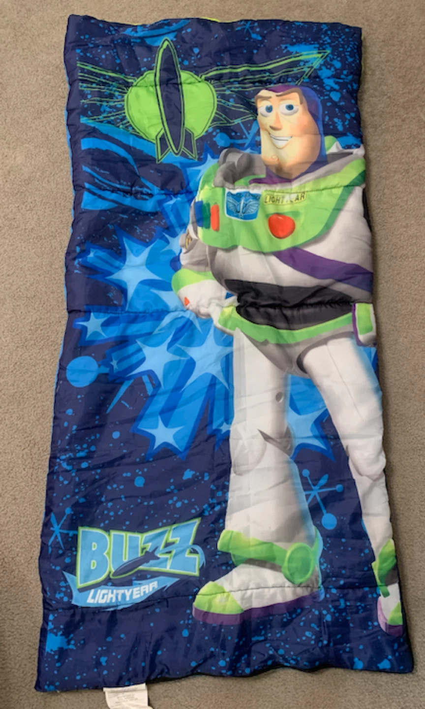 Child’s Buzz Lightyear sleeping bag - EUC