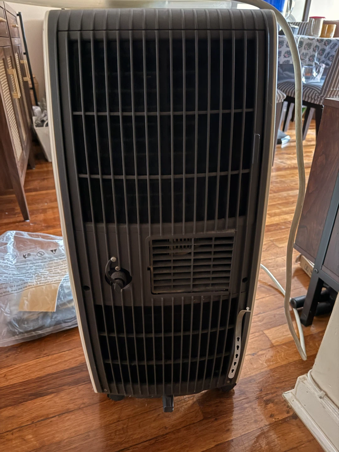Global Portable Type Air Conditioner - photo 4
