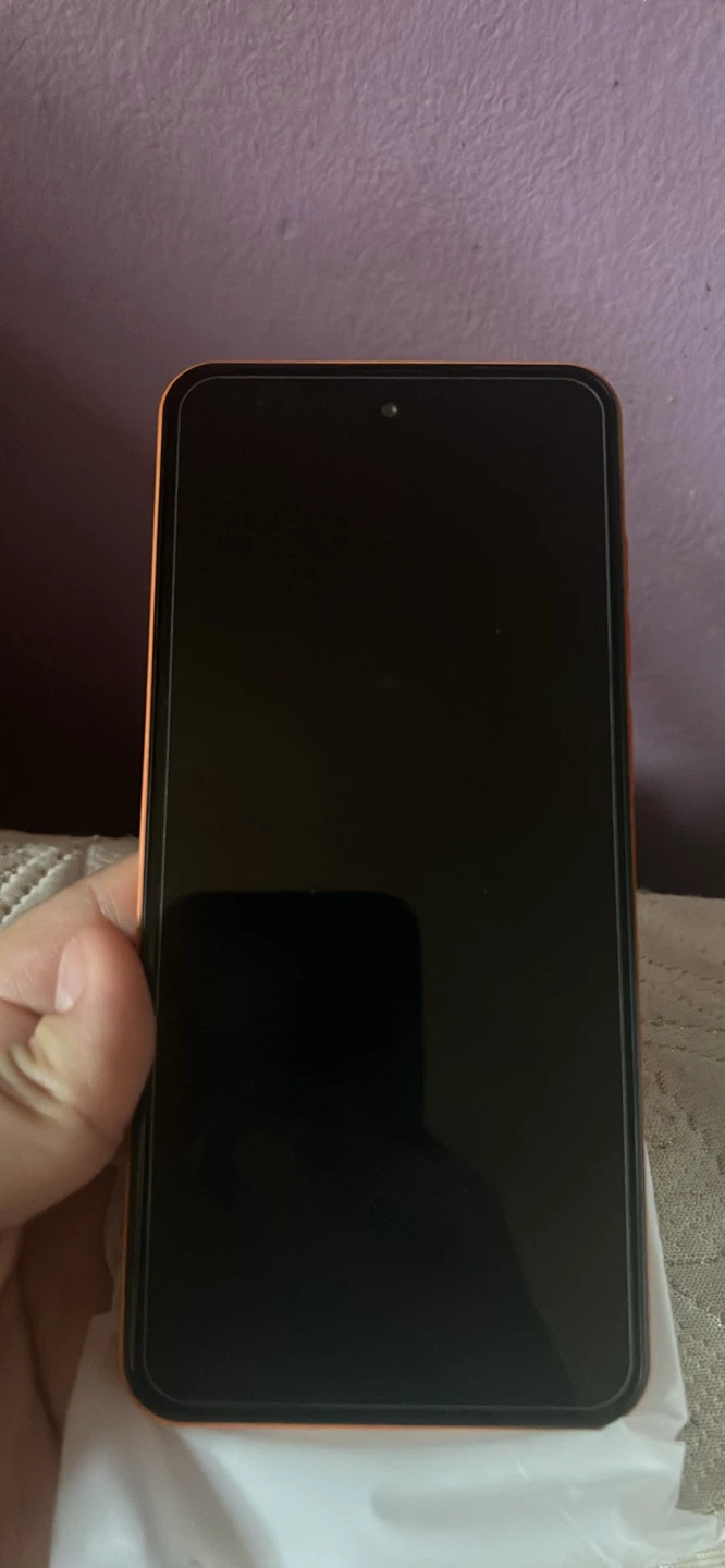 Fuffi Smartphone with Charger and Earphones - photo 5