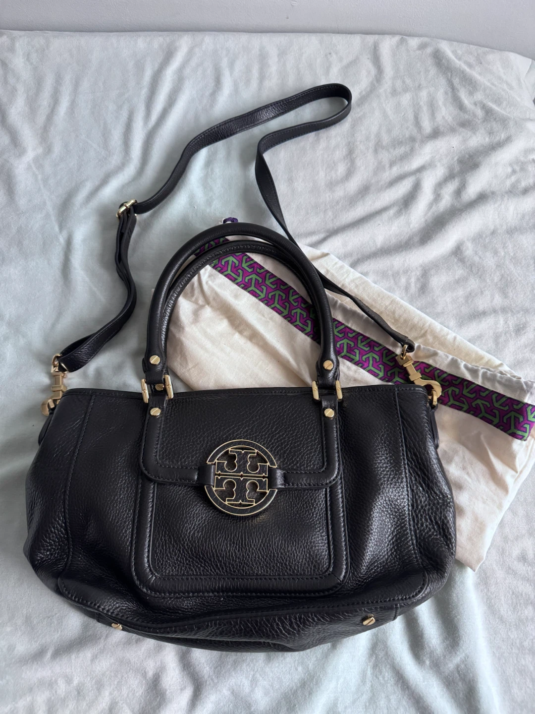 Tory Burch Black Leather Satchel with Gold Hardware - photo 3