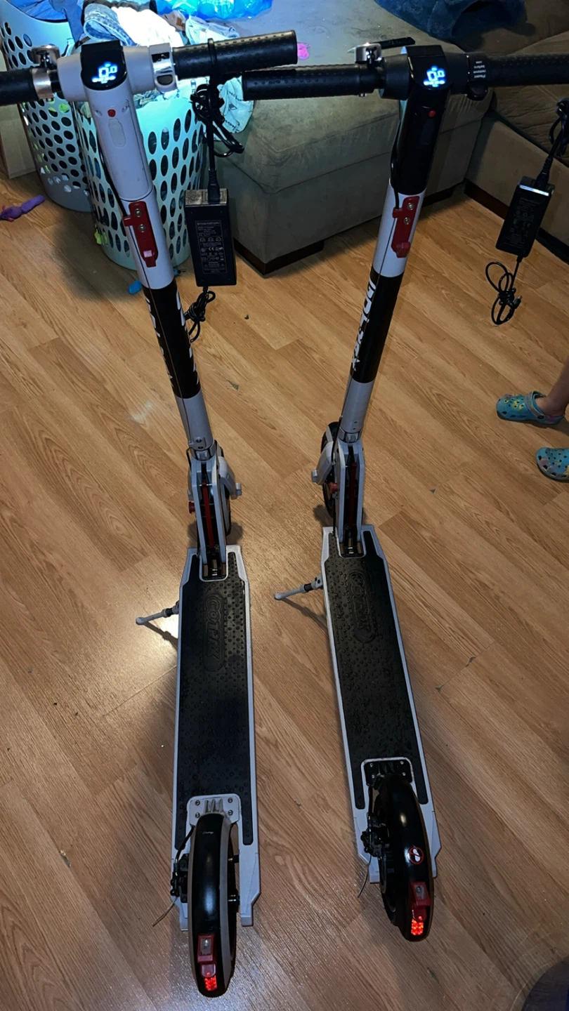 GOTRAX Electric Scooters - photo 4