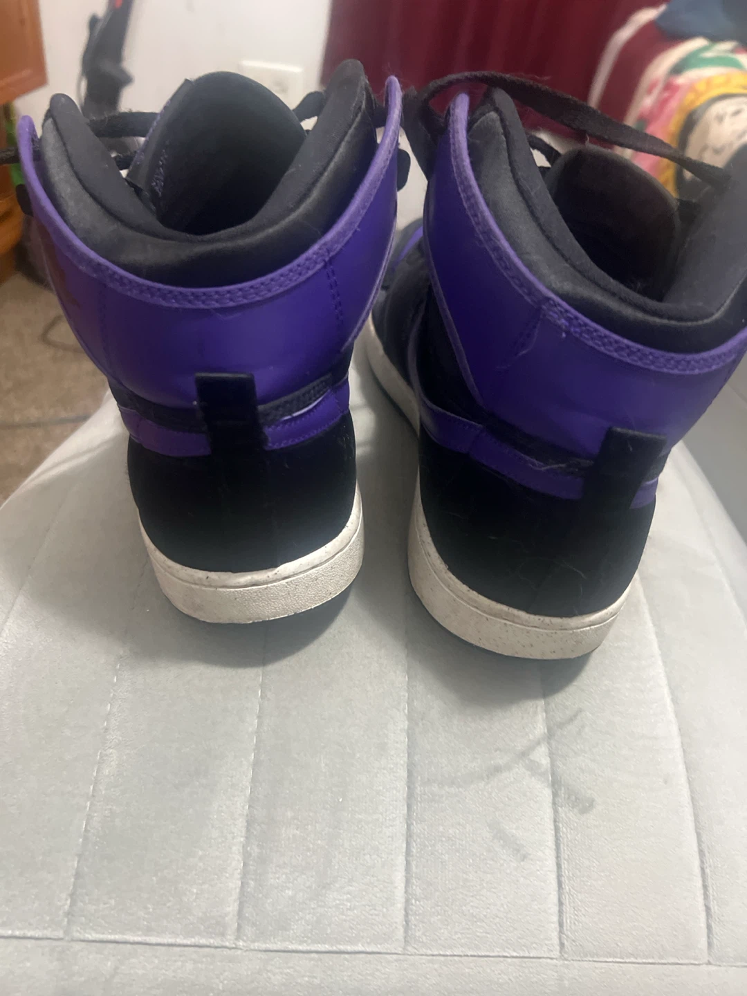 Air Jordan 1 High "Court Purple" Men's Basketball Shoes - photo 2