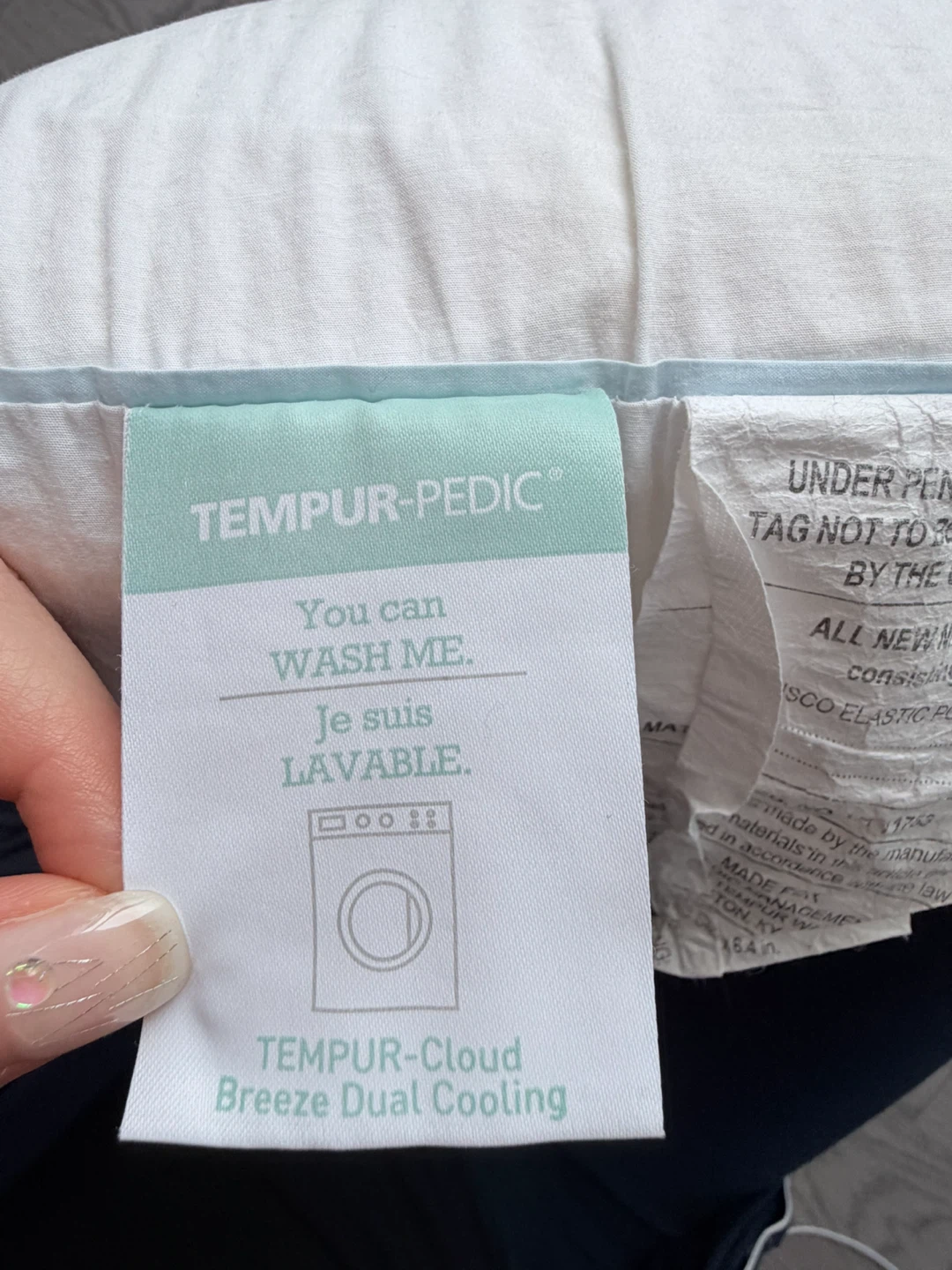 Tempur-Pedic TEMPUR-Cloud Breeze Dual Cooling Pillow - photo 2