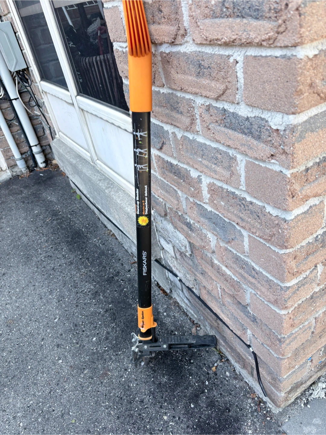 Fiskars Stand-Up Weeder – Weed Puller Tool