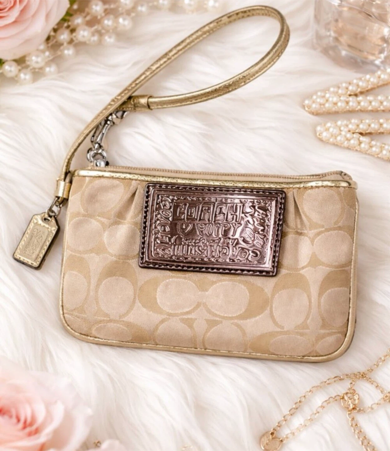 Coach Signature C Wristlet
