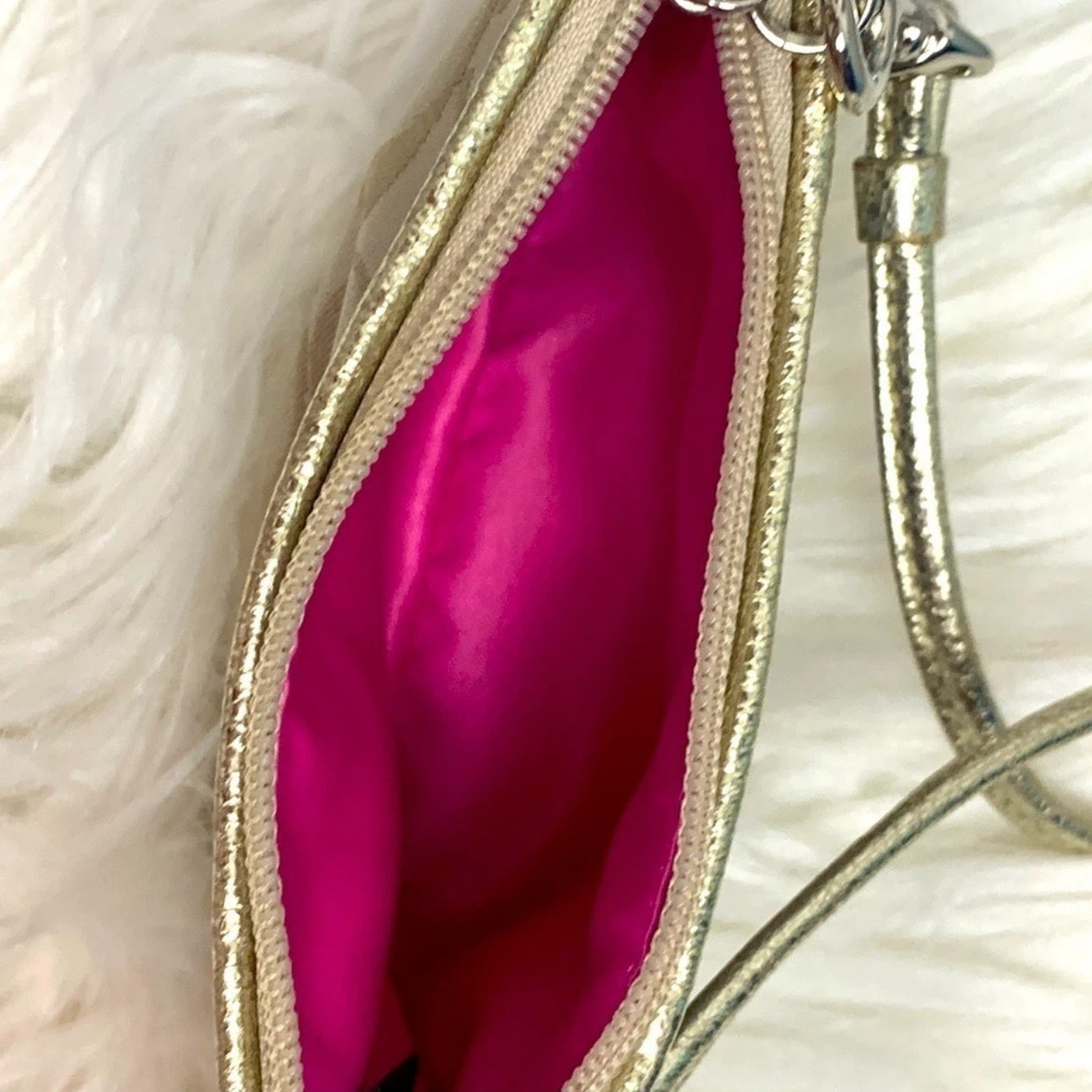 Coach Signature C Wristlet - photo 3