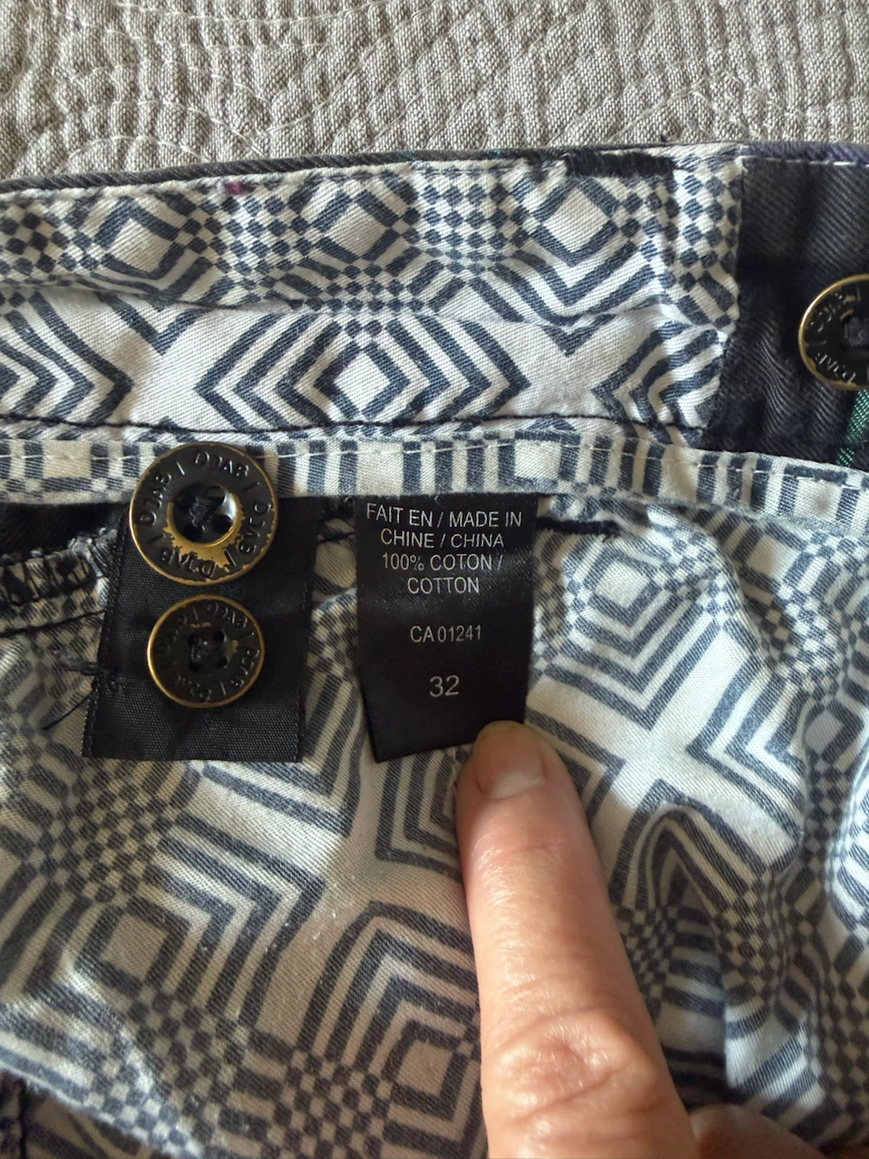 Plaid Shorts Size 32 - photo 3