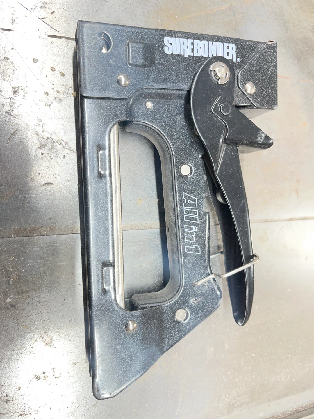 Surebonder All-in-1 Staple Gun - photo 4