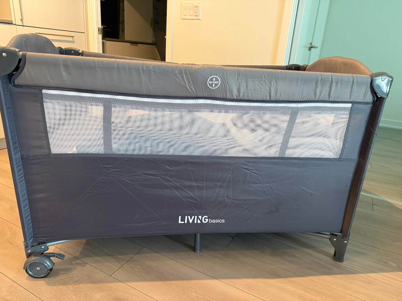 Living Basics Playpen