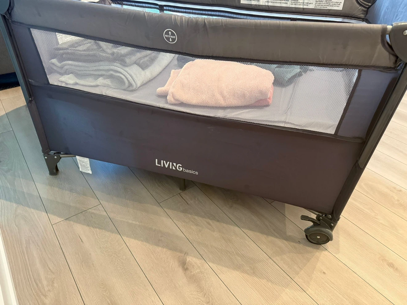 Living Basics Playpen - photo 3