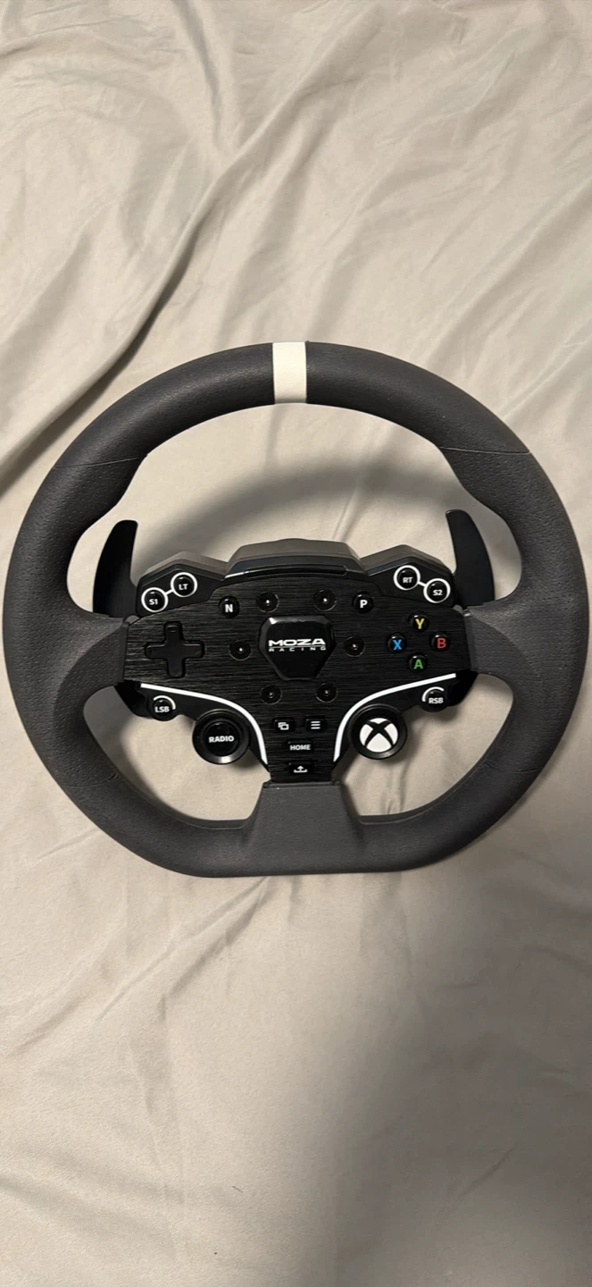 Complete MOZA R3 Bundle - Steering Wheel, Pedals, and Wheel bass