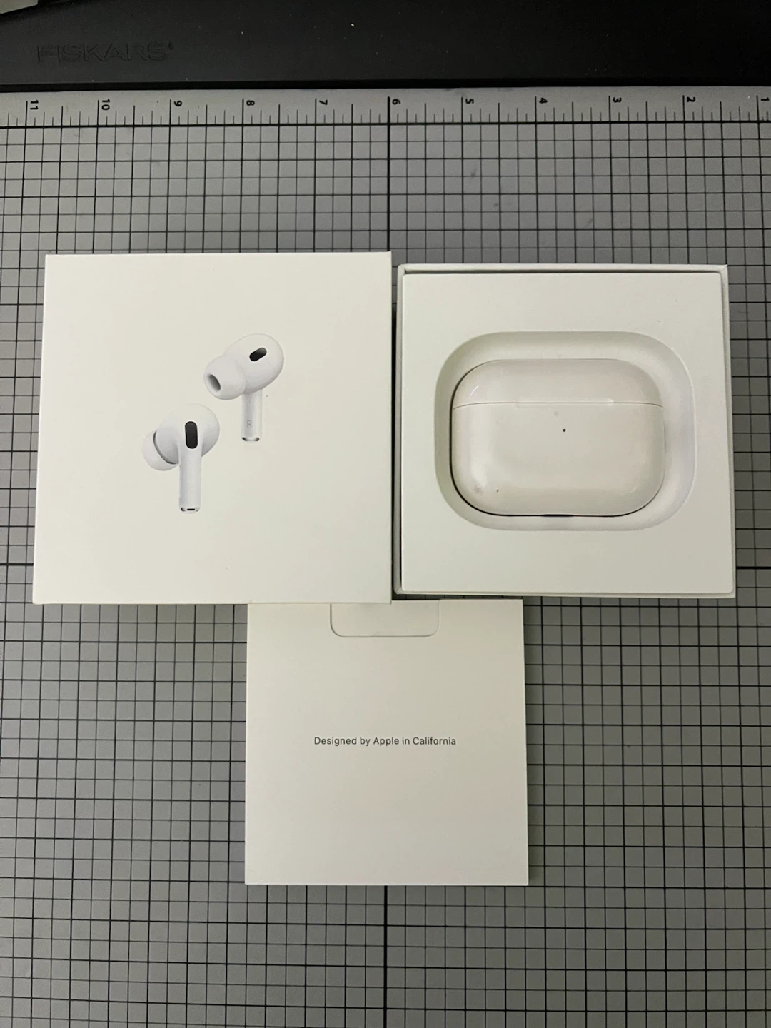 Apple AirPod Pros 2 (LNIB) - photo 3