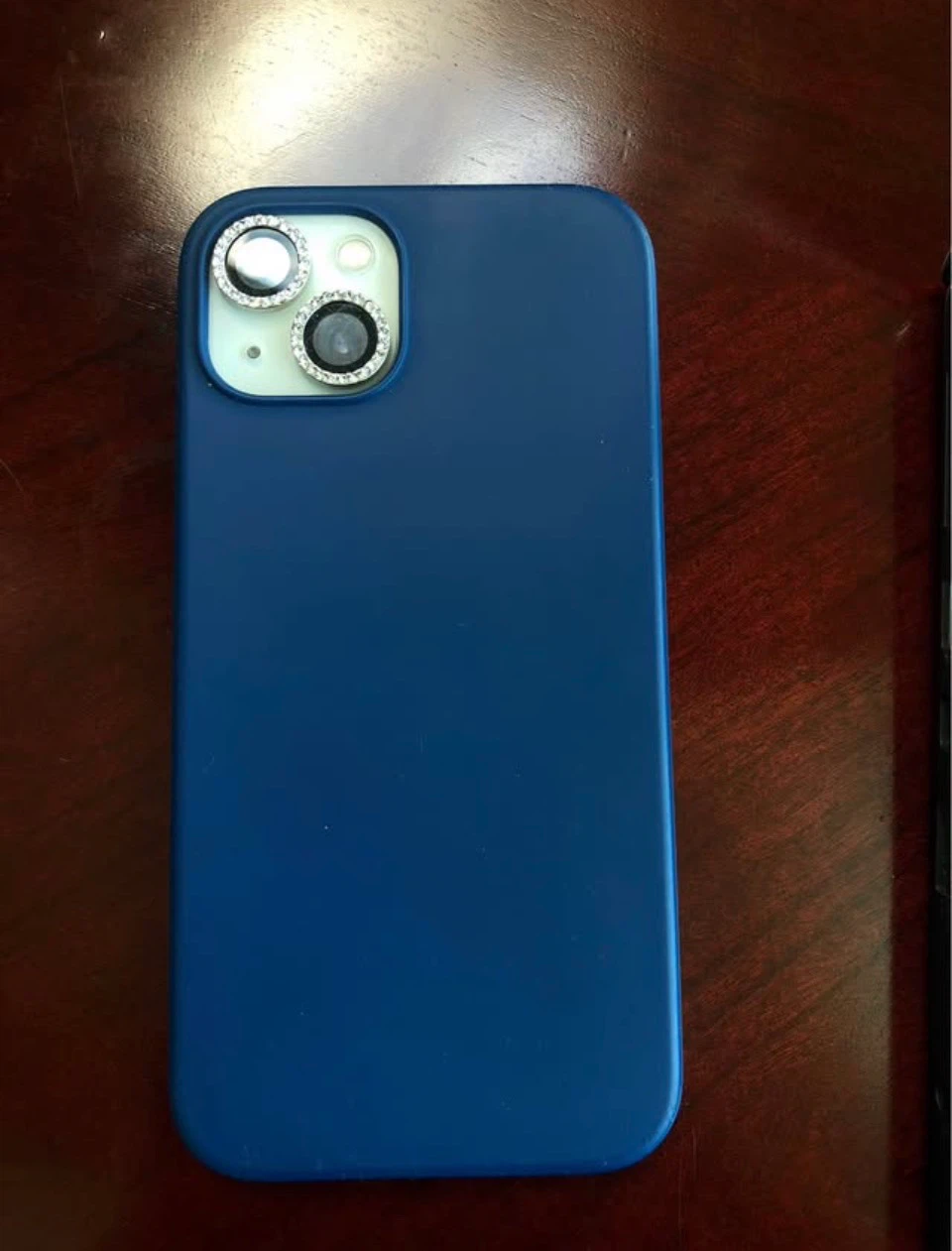 Apple iPhone 13 - white - photo 3