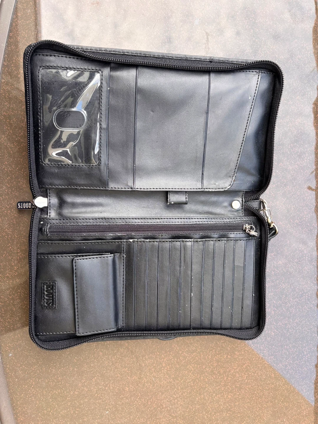 Black Roots Leather Clutch Wallet - photo 4