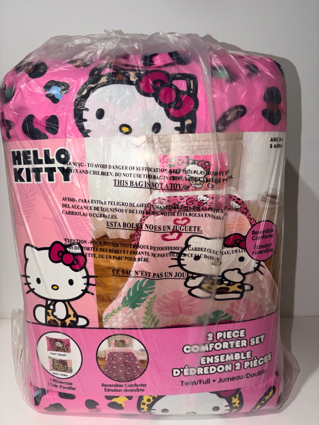 Hello Kitty 2 Piece Comforter Set Twin/Full