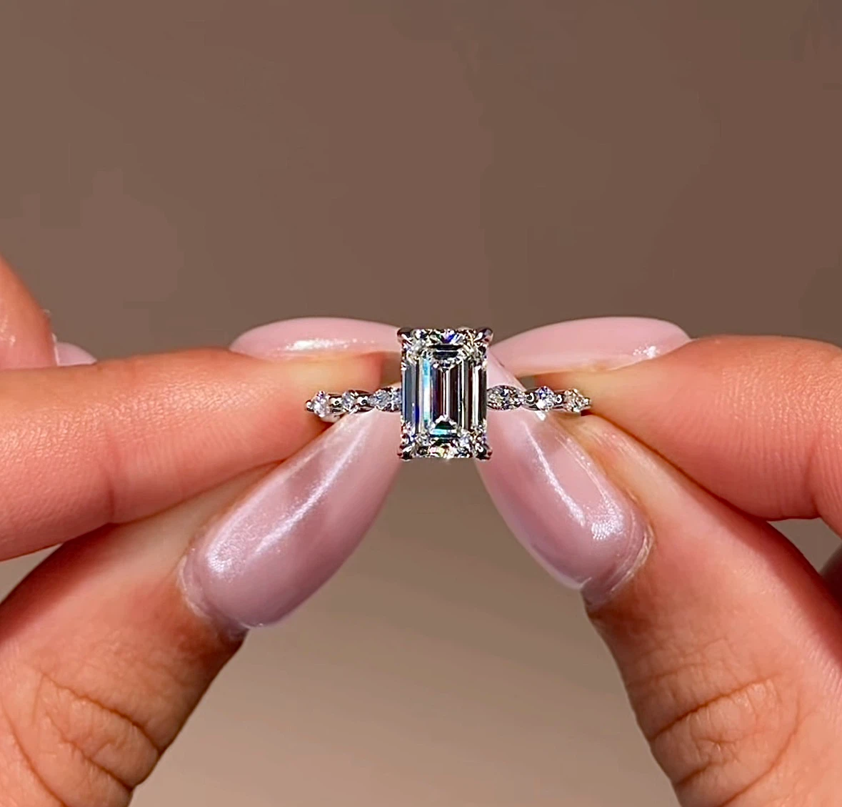 Emerald Cut Diamond Engagement Ring - photo 4