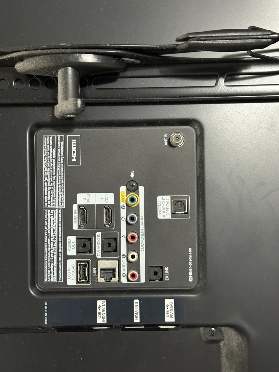 Samsung 46” Smart LED TV (UN46ES6100F) - photo 3
