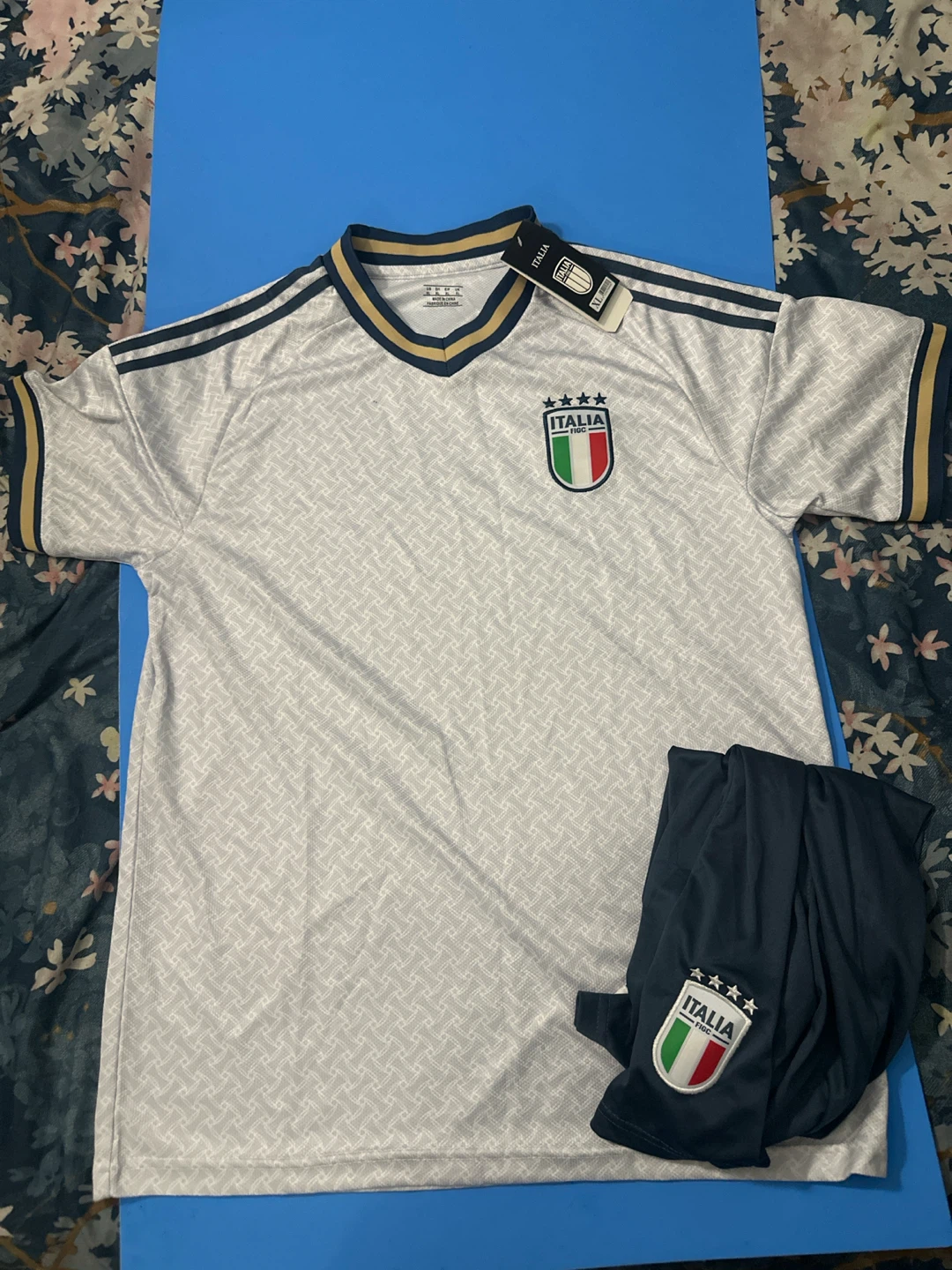 Away Italy Soccer National Team Jersey and Shorts Set