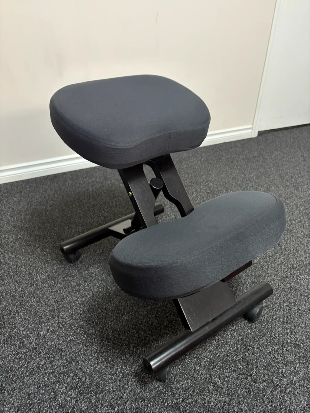 Dark Grey Ergonomic Kneeling Chair
