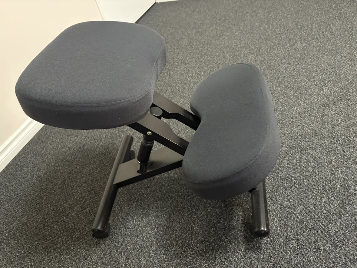 Dark Grey Ergonomic Kneeling Chair - photo 2