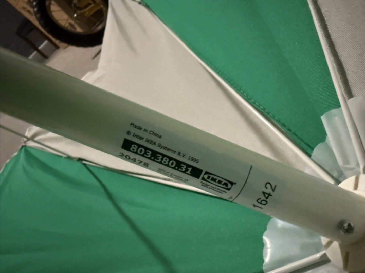 IKEA Umbrella with Pole - photo 3
