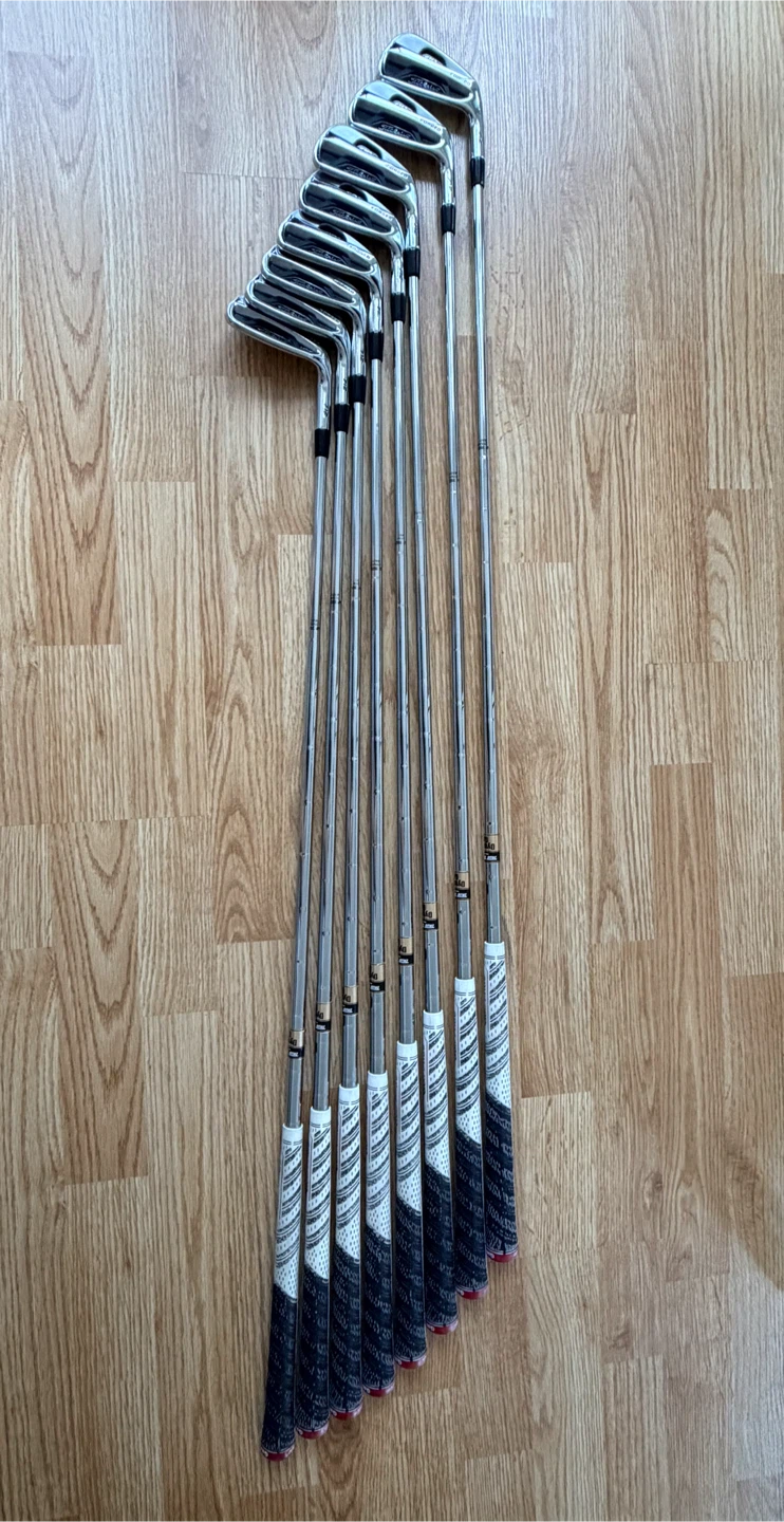 Premium Titleist Golf Set – Right Handed – Complete Set – $1,400 - photo 2