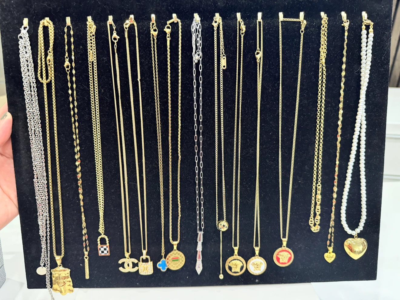 Assorted Gold Tone Necklaces - photo 2