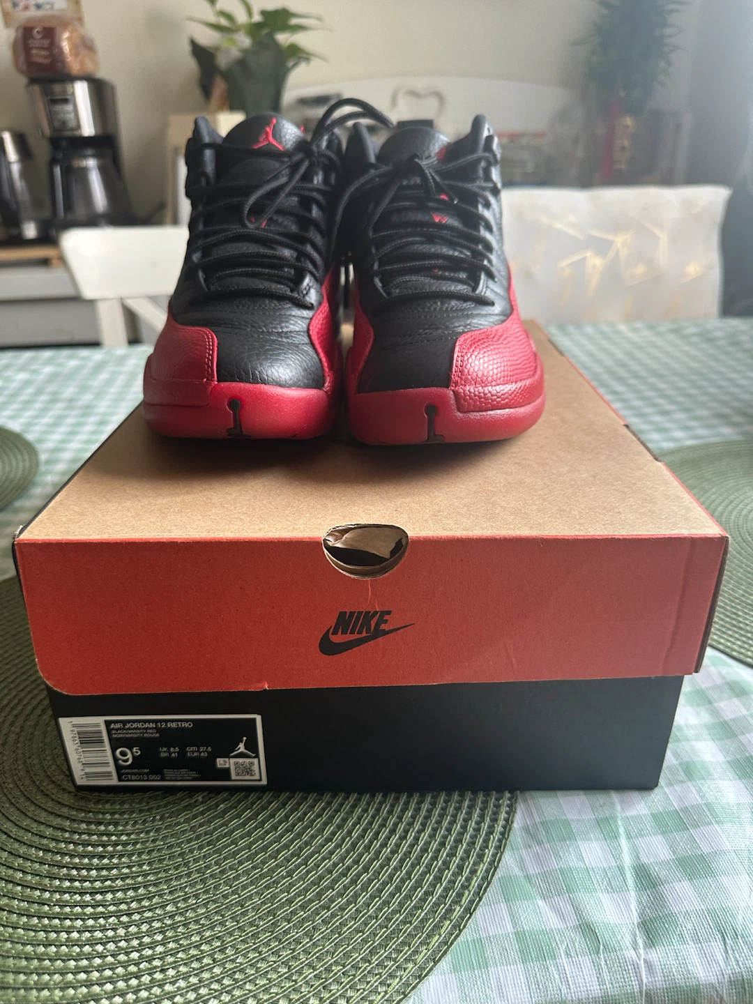 Jordans all size 9.5 - photo 2