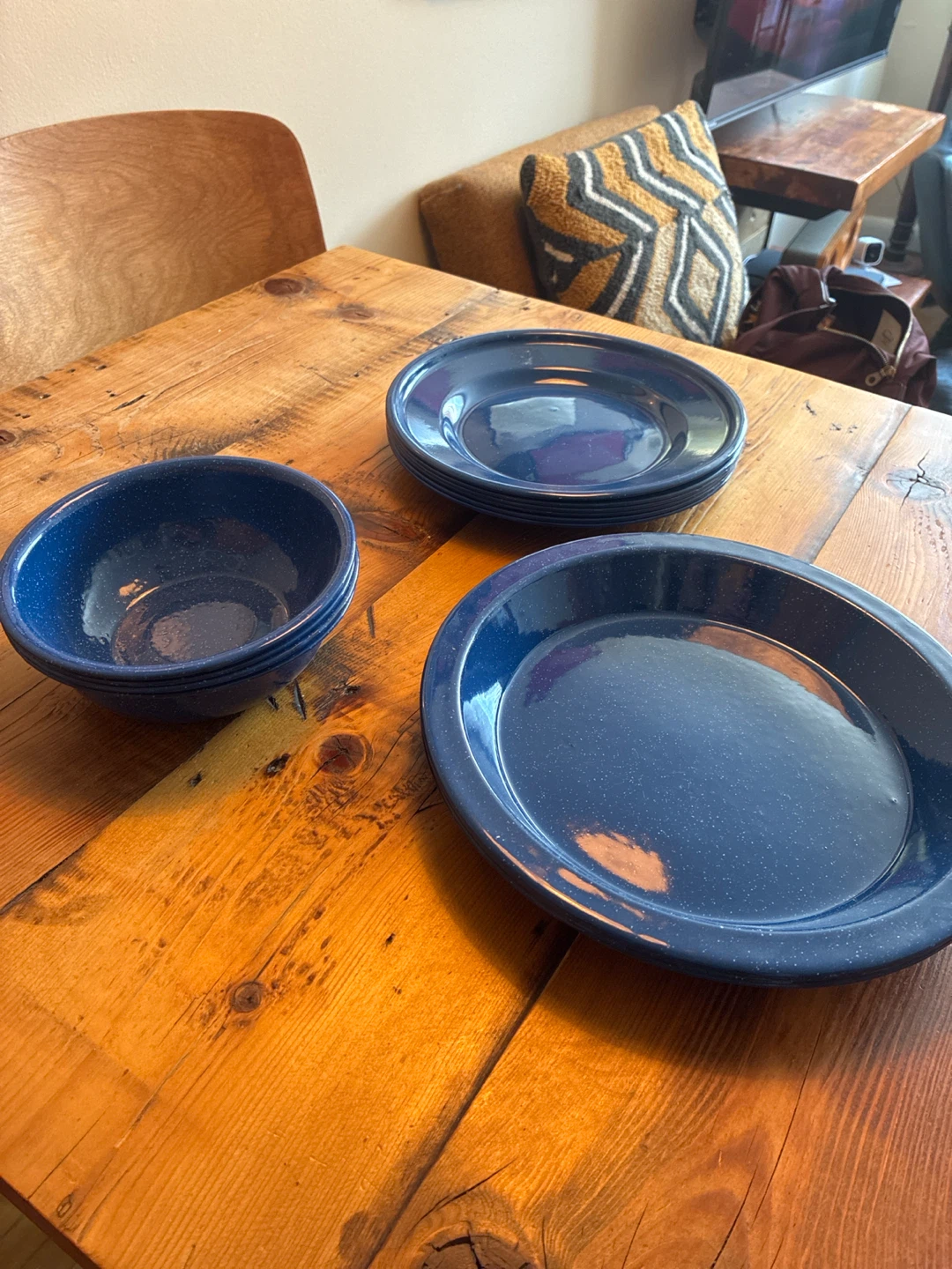 Blue Enamel Camping Dish Set – 14 Pieces - photo 2