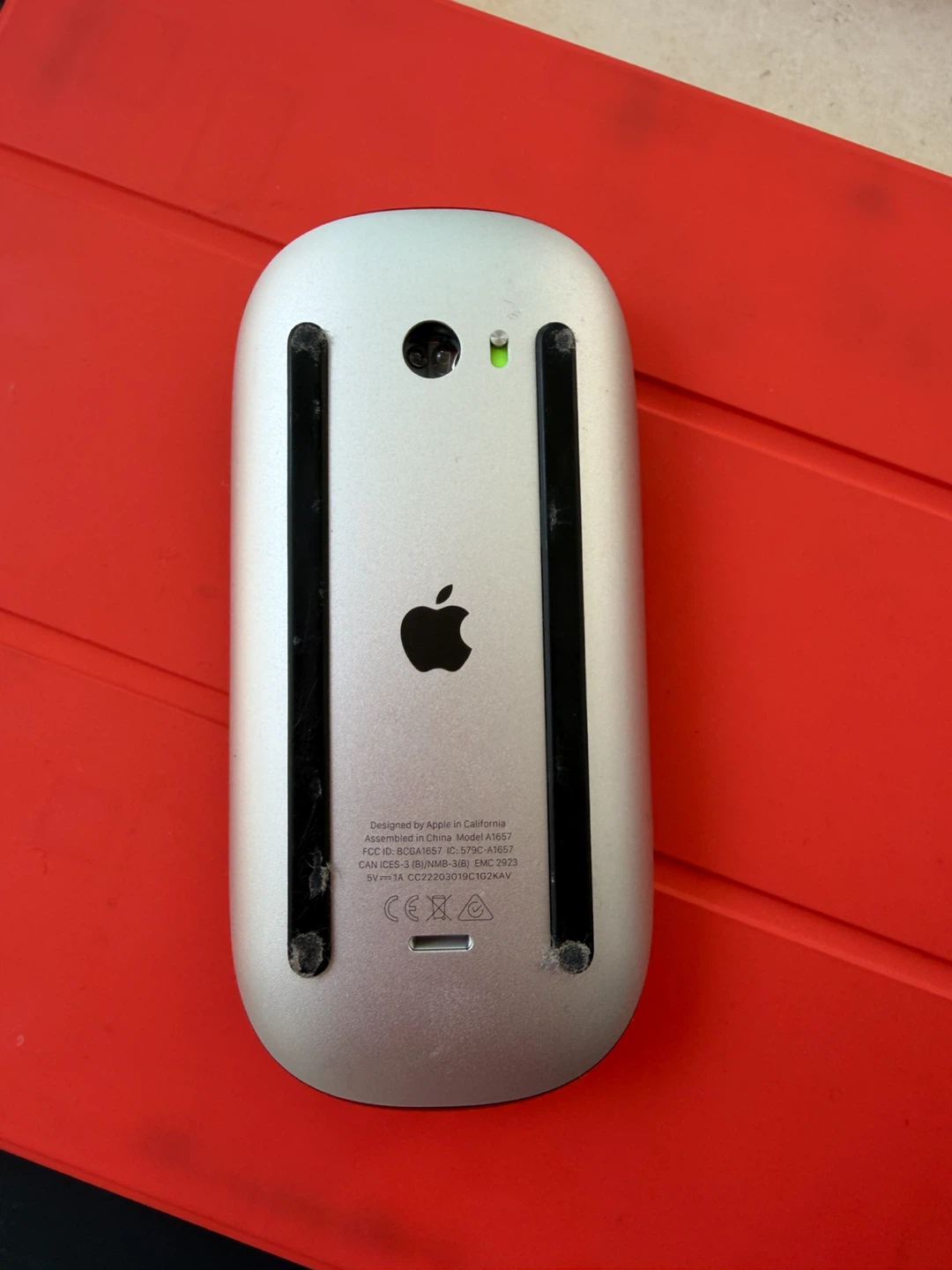 Apple Magic Mouse - photo 2