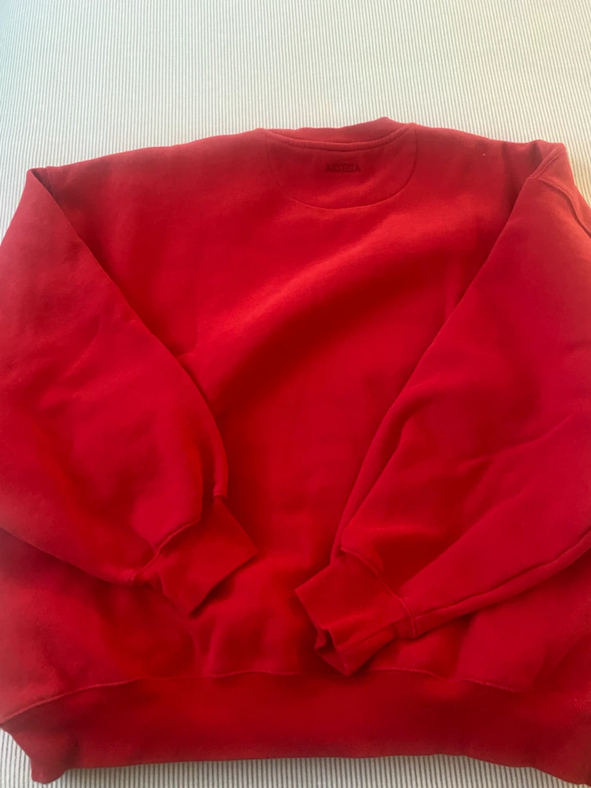 Aritzia Red Sweatfleece Sweatshirt - photo 3