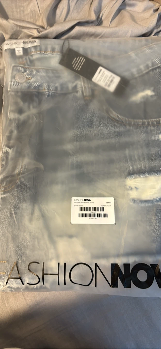 Fashion Nova Mind Ya Business Denim Shorts - Light Blue Wash - photo 2