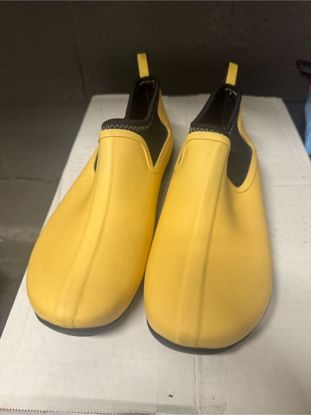Lands' End Yellow Slip-On Clogs - Women's Size 8