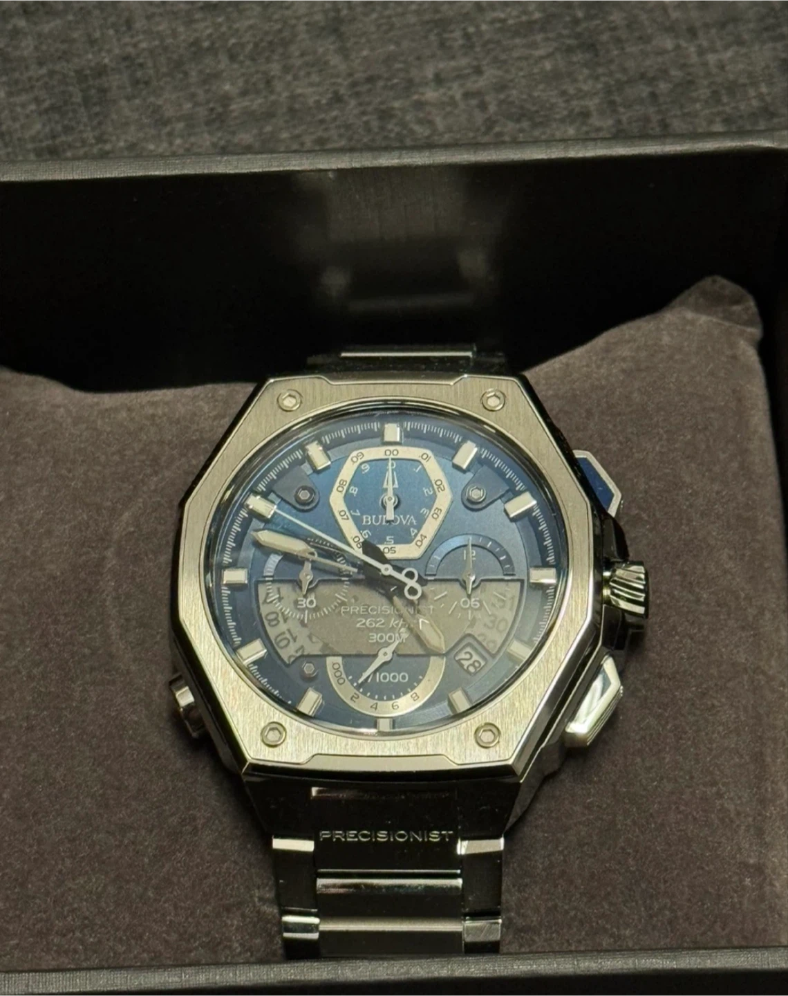 Bulova Precisionist Chronograph Men's Watch - photo 2