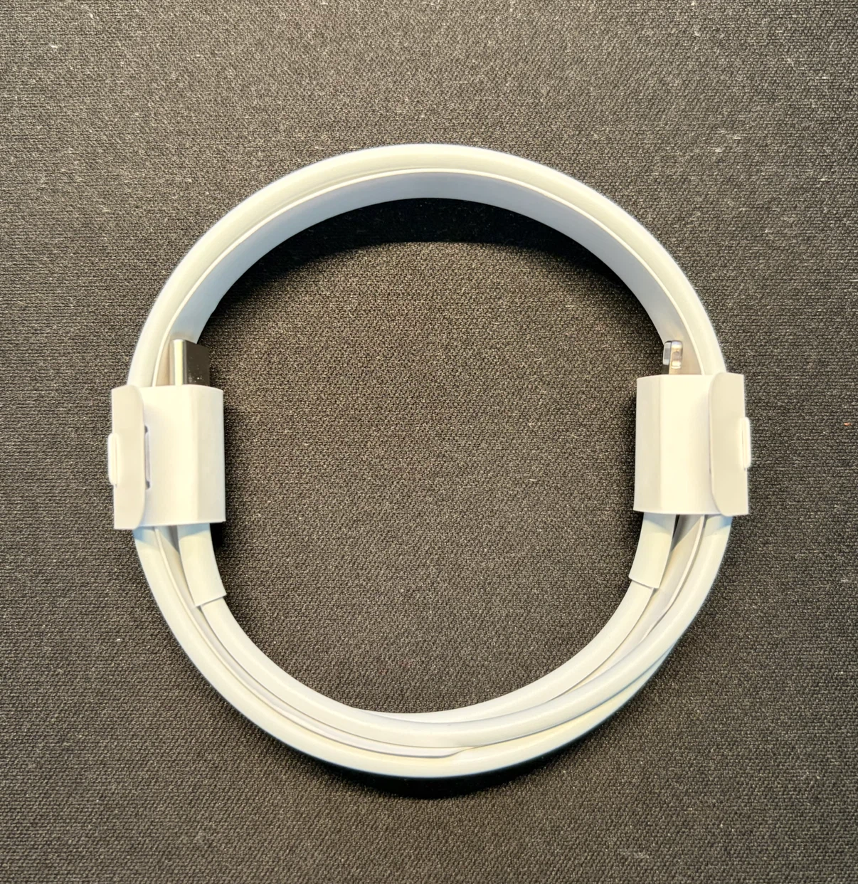 Apple USB C to Lightning Cable (NEW)