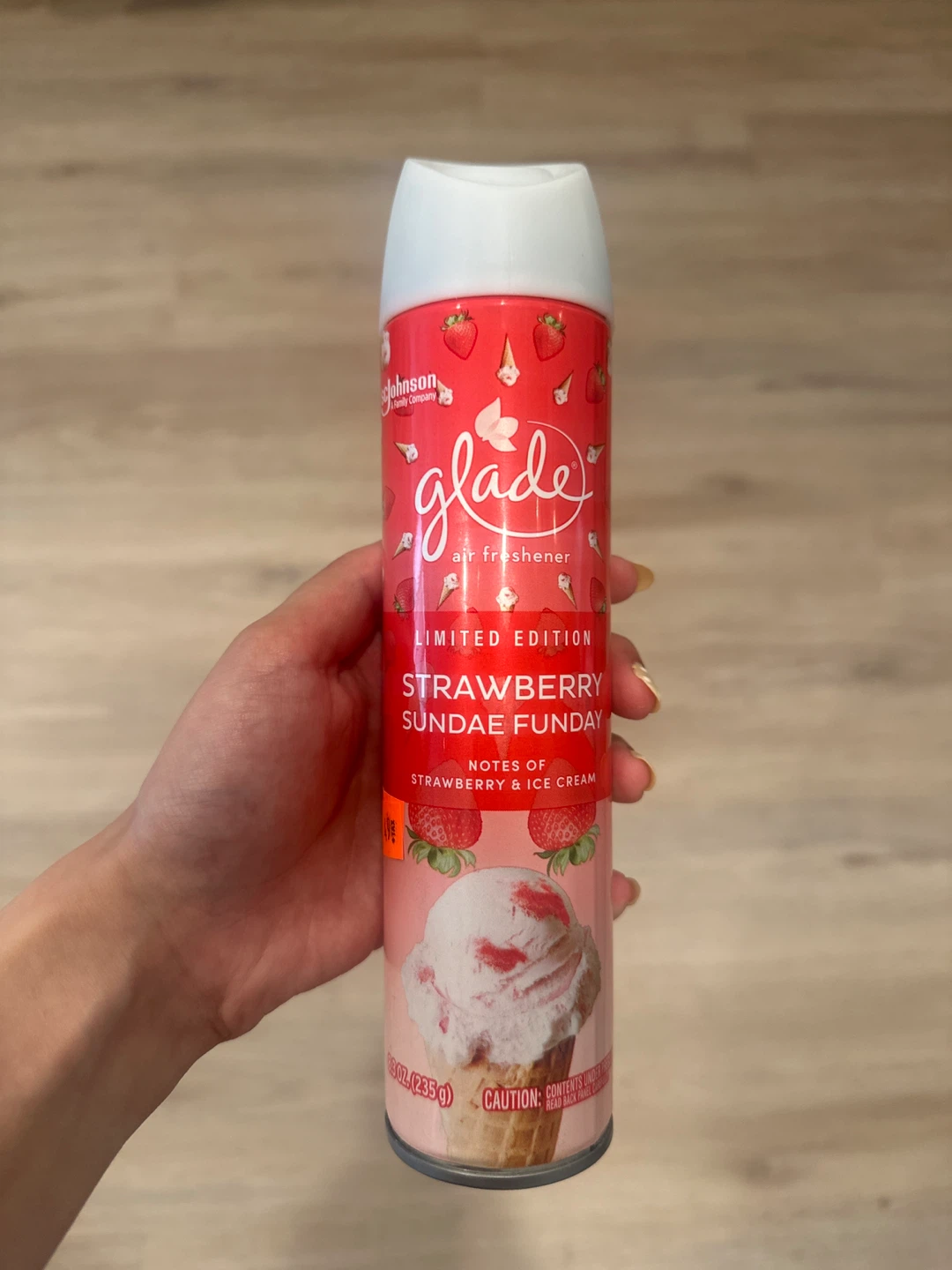 Glade Limited Edition Strawberry Sundae Funday Air Freshener