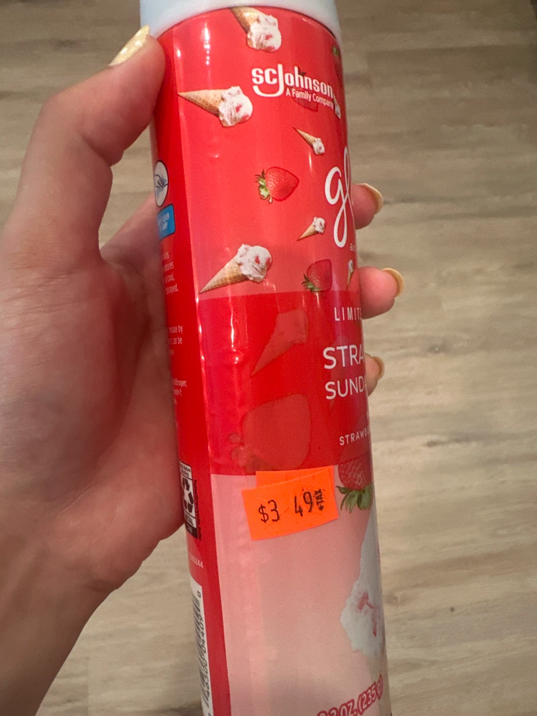 Glade Limited Edition Strawberry Sundae Funday Air Freshener - photo 3