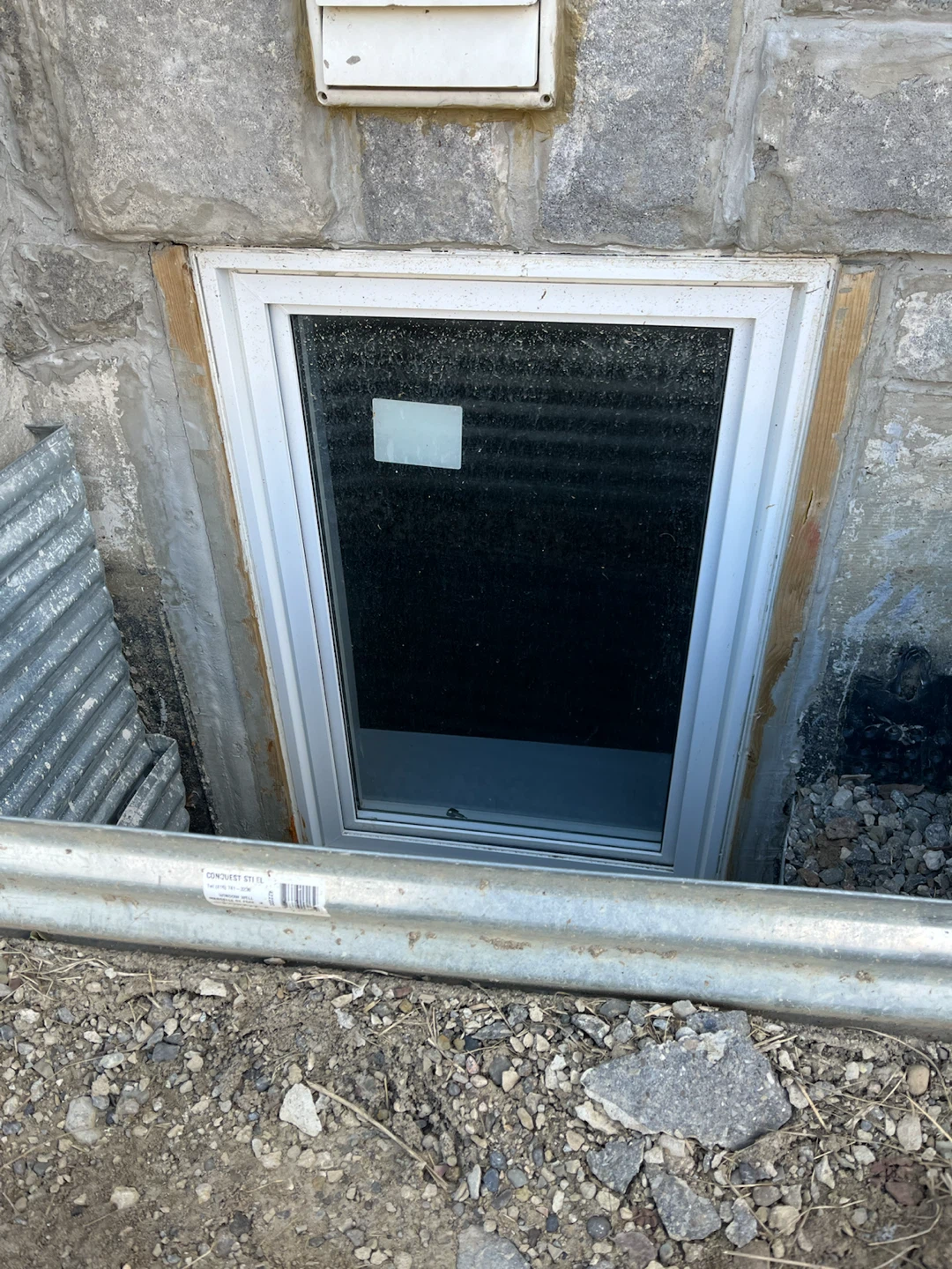 Legal one bedroom Basement